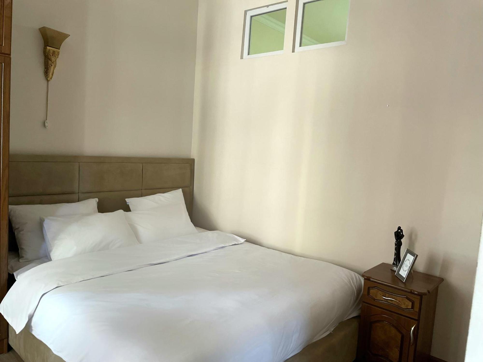 Arami Apartment Yerevan Bagian luar foto